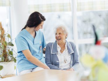 Praxisnahe Einblicke in die Pflege: Lerngruppe 7 zu Gast im Haus der Betreuung und Pflege Kupferzell